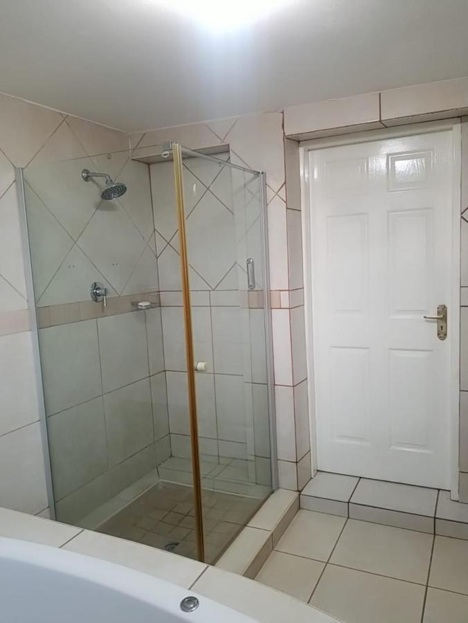 Pinto City Motel Kempton Park Kültér fotó