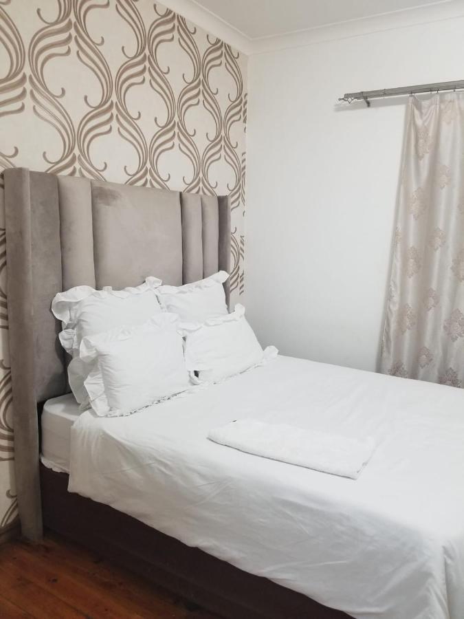 Pinto City Motel Kempton Park Kültér fotó